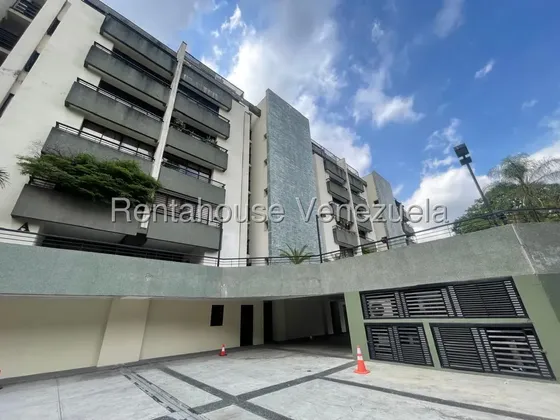 LG Alquilo Apartamento Amoblado En La Urb. Valle Arriba Muy Cerca De La Embajada Americana