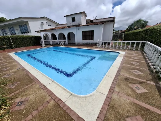 Oportunidad Casa Campestre 500mt2 En Condominio, Cn Piscina