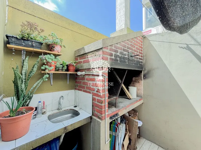 Alquiler Apartamento 2 Dormitorios Con Patio Tres Cruces