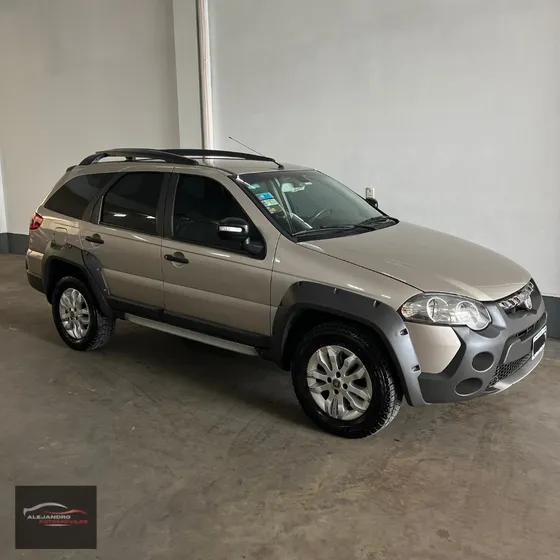 Fiat Palio Weekend Adventure Locker