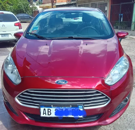 Ford Fiesta Kinetic Design 1.6 Se Plus 120cv