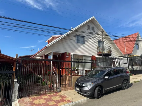 Casa En Arriendo De 3 Dorm. 2 Bñ&#43;estac. En Quilpué