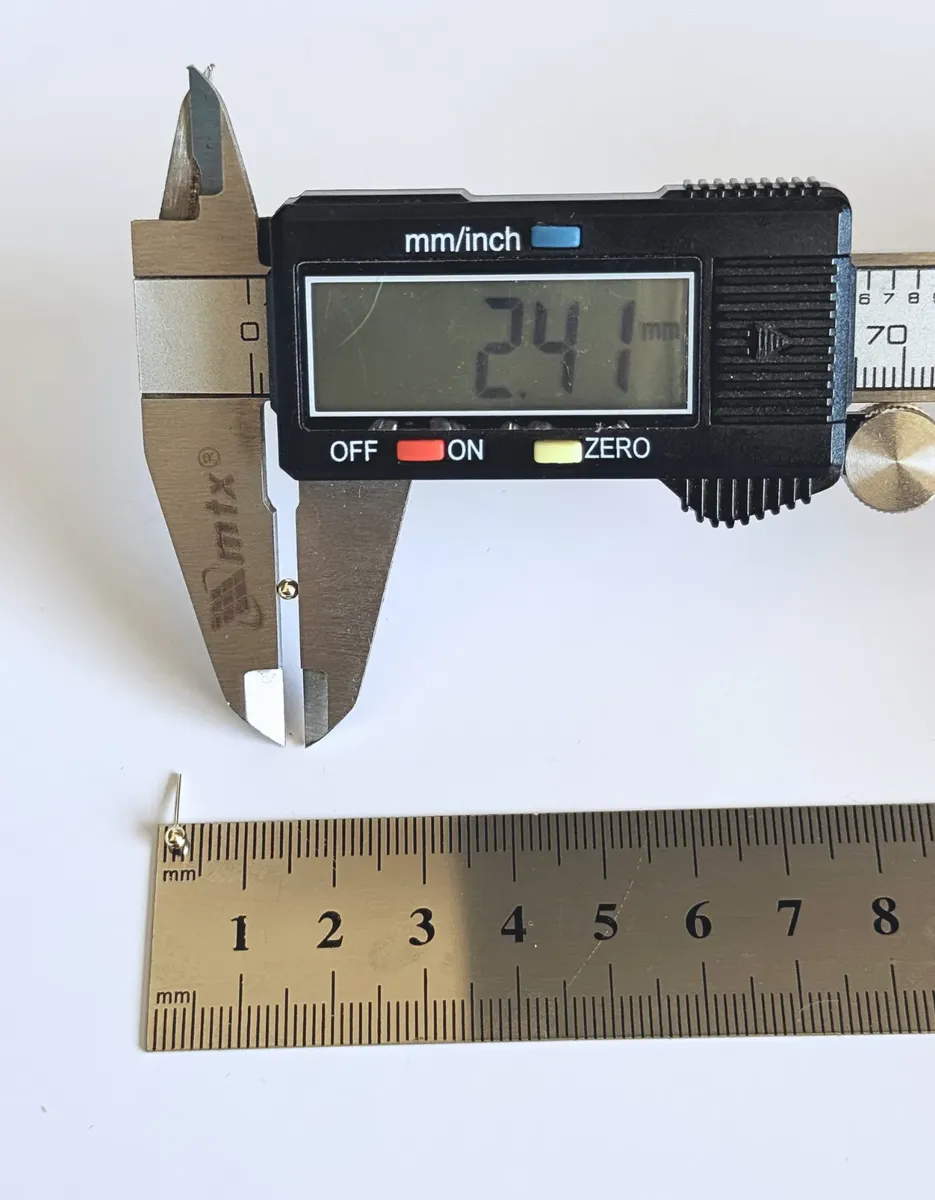 Brinco Bola 2,5mm Infantil Recém-nascido Bebê Ouro 18k — foto 6