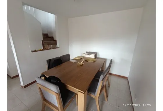 Vendo Casa De 80 M² Con Antejardín Techado En La Mota Cerca A Arkadia