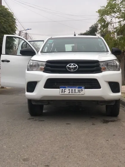 Toyota Hilux Pick-up 2.4 Cd Dx 150cv 4x2