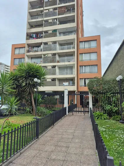 Arriendo Dos Dormitorios Dos Baños Bodega Recoleta