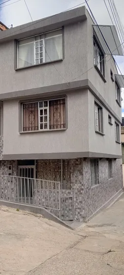 Casa Súper Bonita, Económica, Esquinera, En Duitama Boyacá 