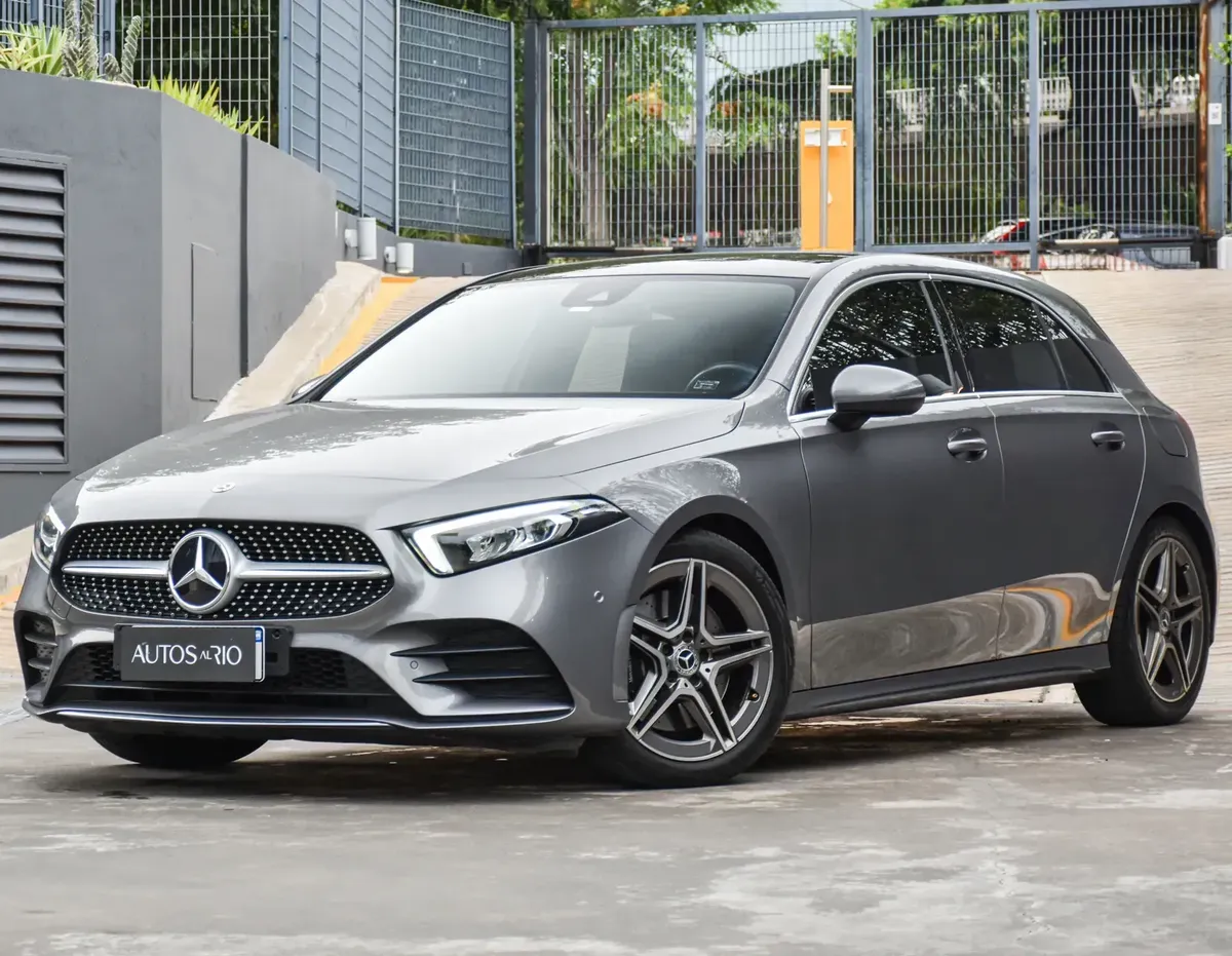 Mercedes-Benz Class A 2.0 A250 AMG-Line 224 hp Hatchback