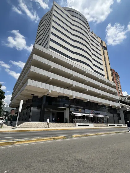 En Venta Y Alquiler De Oficinas