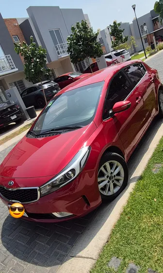 Kia Forte 2.0 Hb Ex At