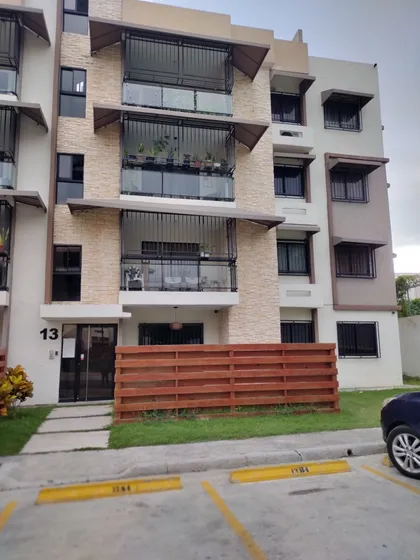 Se Alquila Apart Con Linea Blanca 