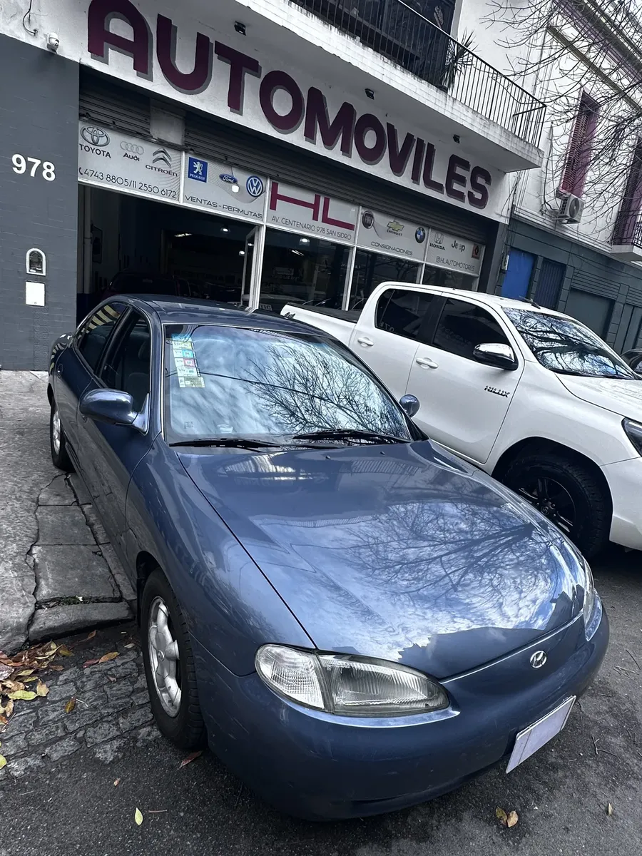 Hyundai Elantra GLS