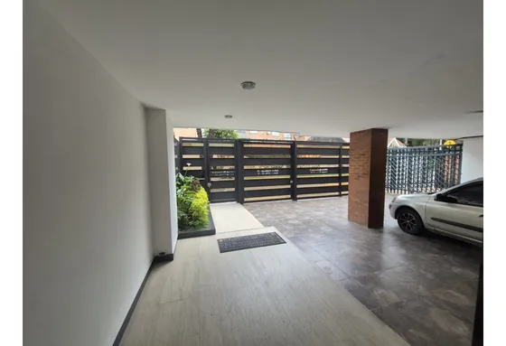 Apto En Venta Cedro Golf 68 M2 De 3 Habit