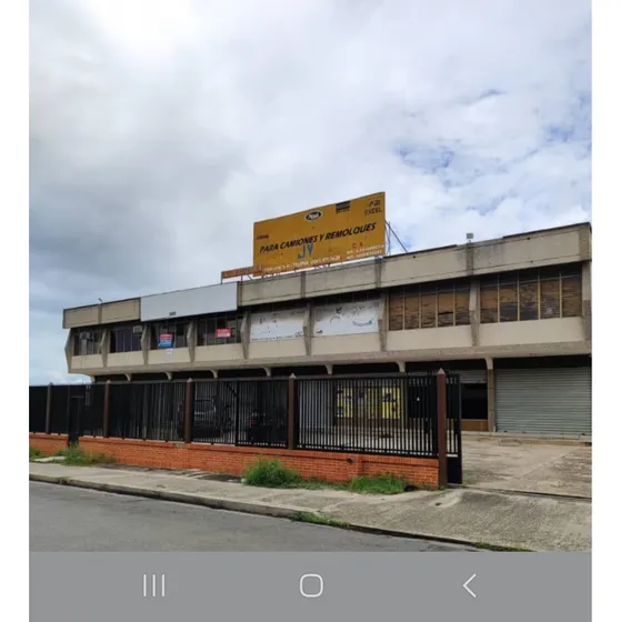 Alquiler Local Comercial En Castillito 