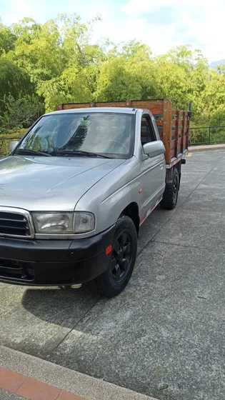 Mazda B2200 2.2 B22cs9