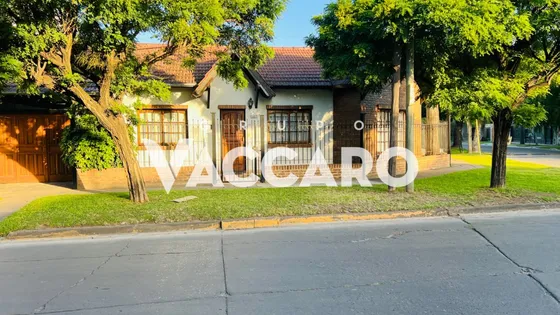Venta De Casa 4 Ambientes, Ituzaingó