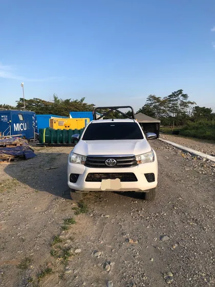 Toyota Hilux 2.4l