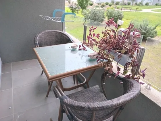 72 M2. 3 Dorm. 2 Baños. Estac. En Papudo