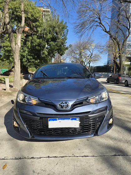 Toyota Yaris 1.5 107cv Xls Cvt