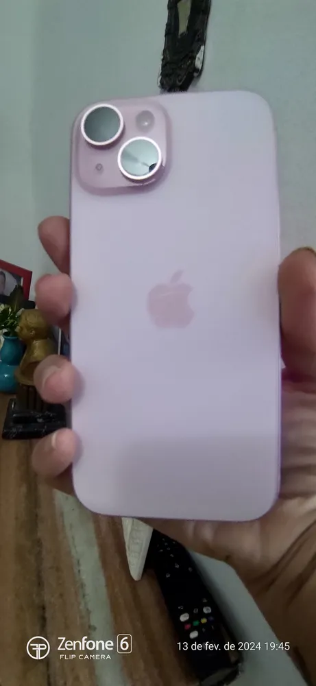 Foto real de usuário do iPhone 15