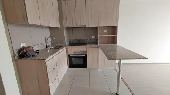 Depto Con 2d 1 Baño, Estacionamiento Y Bodega, Metro Lo Vial