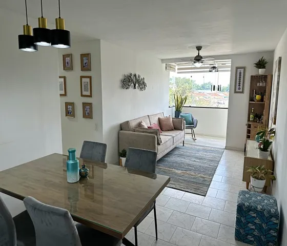 Apartamento En Venta Sur Tradicional De Cali Santa Anita 5to Piso Con Ascensor