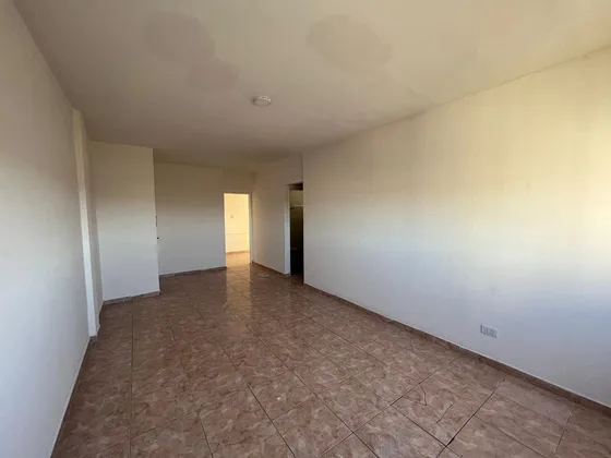 Departamento Cuatro Ambientes En Alquiler En Wilde