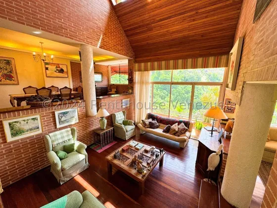 Venta De Townhouse\ Colinas Del Tamanaco\ Mg- 5-1037