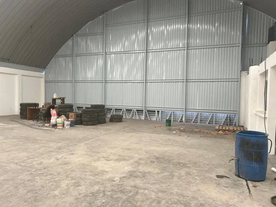 Renta De Bodega Con Oficinas Cerca De La Central De Abastos Cdmx