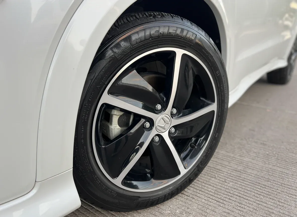Honda Hr-v 2019 Touring L4/1.5/t Aut