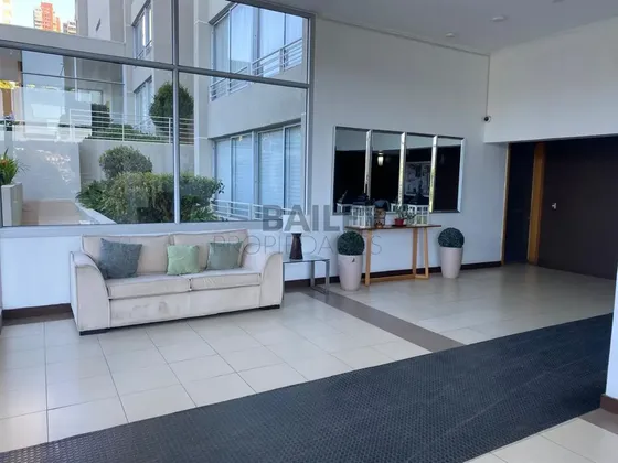 Departamento En Venta De 2 Dorm. En Viña Del Mar