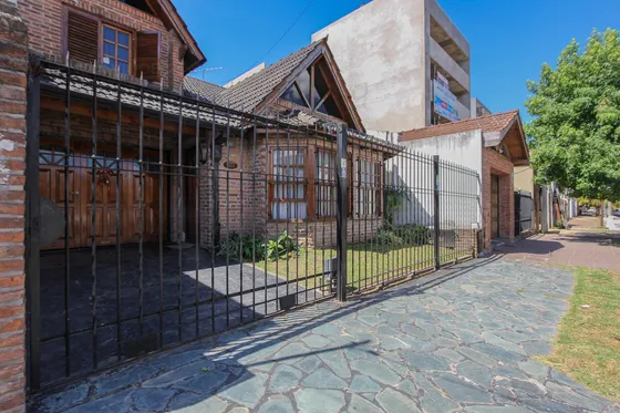 Casa En  Venta En Haedo Norte