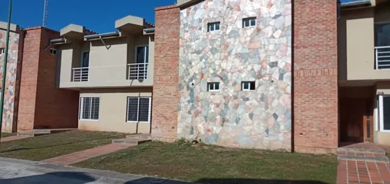 Townhouse En Venta En Obra Gris En Villas San Diego Country 287408 Lz