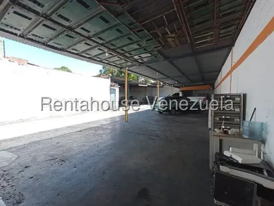 Mp En Venta Galpon En San Blas Valencia