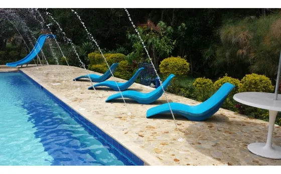 Venta De Finca De Recreo  En Copacabana