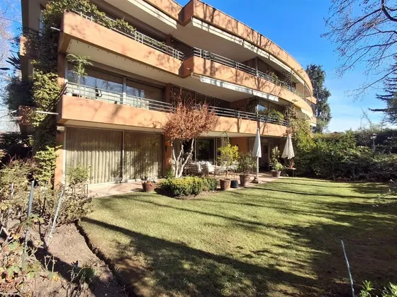 Gran Jardin Privado En Santa Maria Manquehue