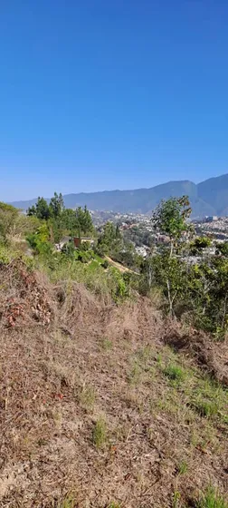 Terreno Residencial En Venta En Lomas De La Trinidad, Con Una Impresionante Vista De 180 Grados