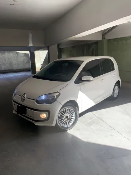 Volkswagen Up! 1.0 High I-motion 5p