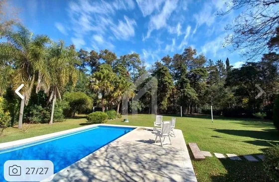 Quinta Casa 3 Amb -lote De 3000m2-pileta-cochera