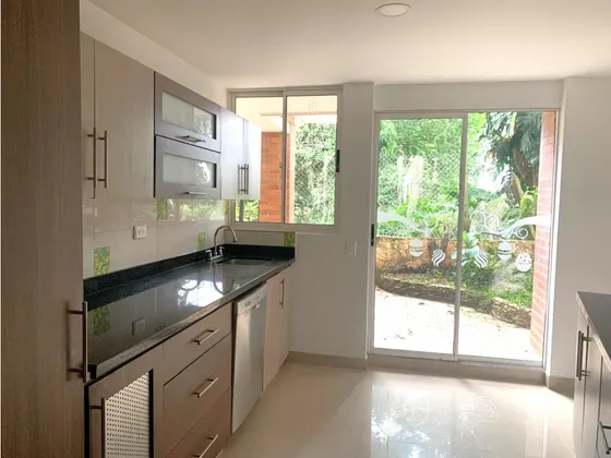 ¡espectacular Casa En Loma De Las Brujas, Envigado! 