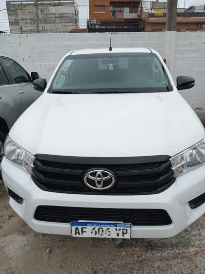 Toyota Hilux Pick-up 2.4 Cd Dx 150cv 4x2
