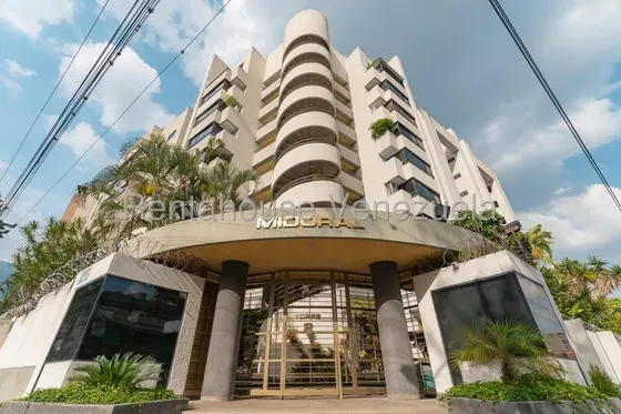 Alquiler De Apartamento En Los Chorros Mls #26-18093