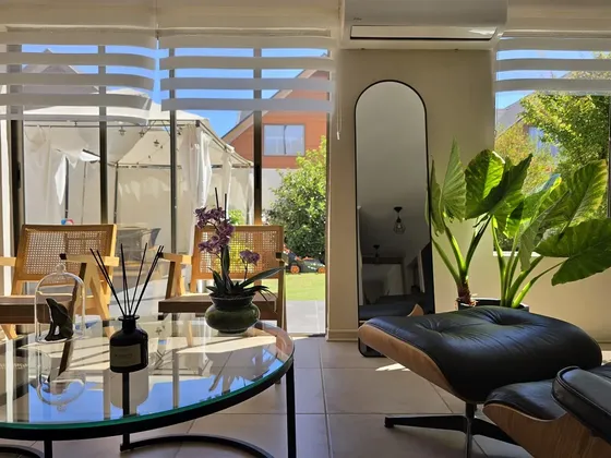 Casa En Venta De 4 Dorm. En Machalí