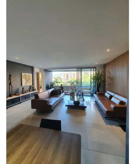 Apartamento Para La Venta  En Envigado Loma De Las Brujas