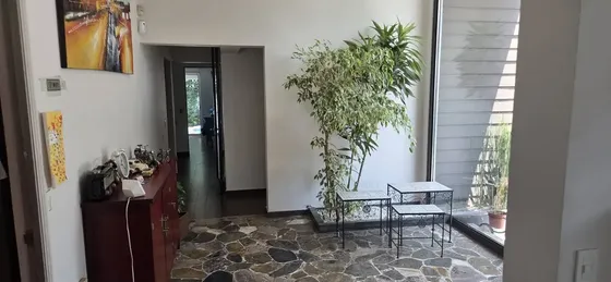 Exclusiva Propiedad A Pasos De Avenida Francisco Bilbao