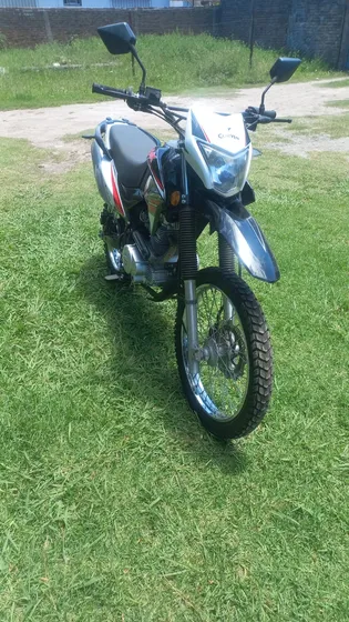 Corven Triax 250