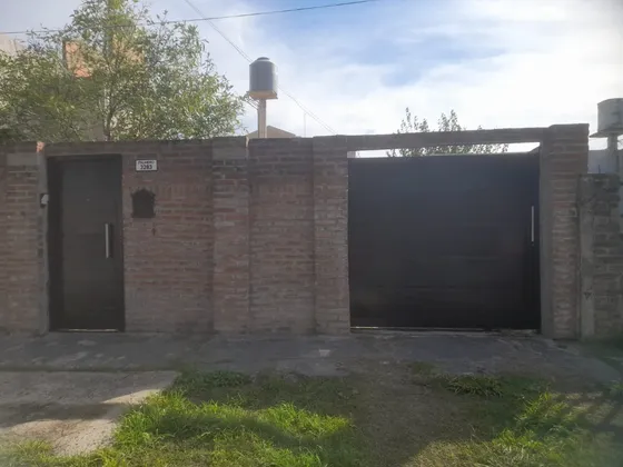 Alquiler Tipo Casa, Castelar Sur