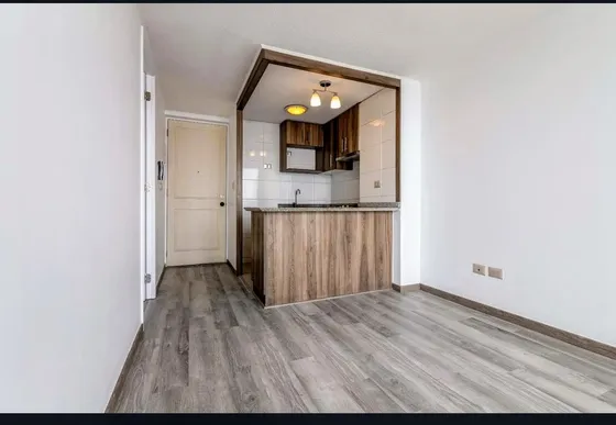 Vende Departamento Excelente Conectividad