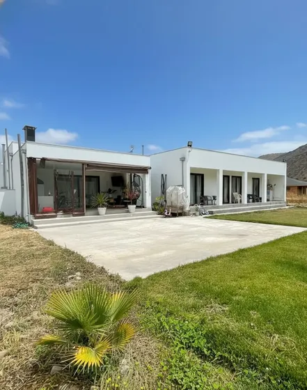 Parcela En Venta Con Casa Solida Y Regularizada