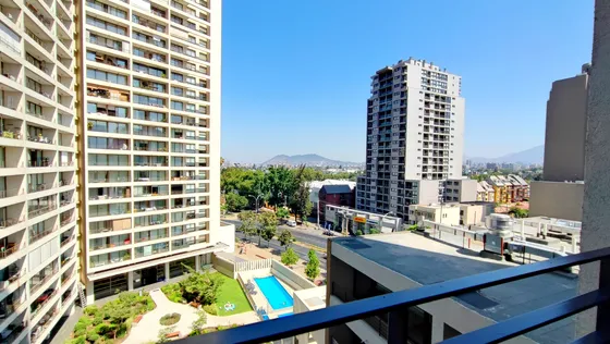 Edificio Av. Irarrázaval (1 Est. 1 Bod.) Vista Poniente Pi